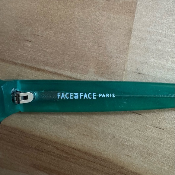 Face A Face Glasses - Picture 3 of 4